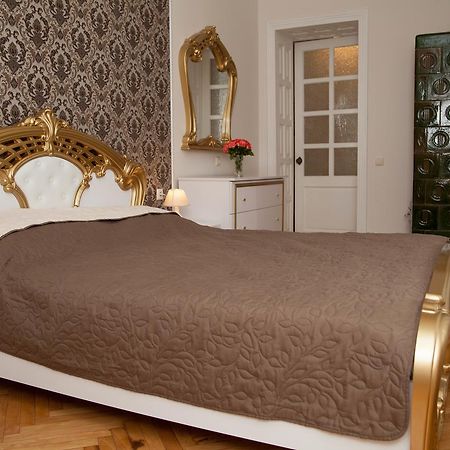 Luxury Lviv Apartment Bagian luar foto