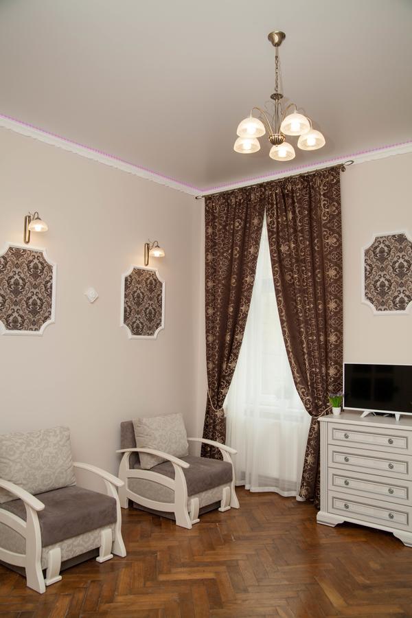 Luxury Lviv Apartment Bagian luar foto
