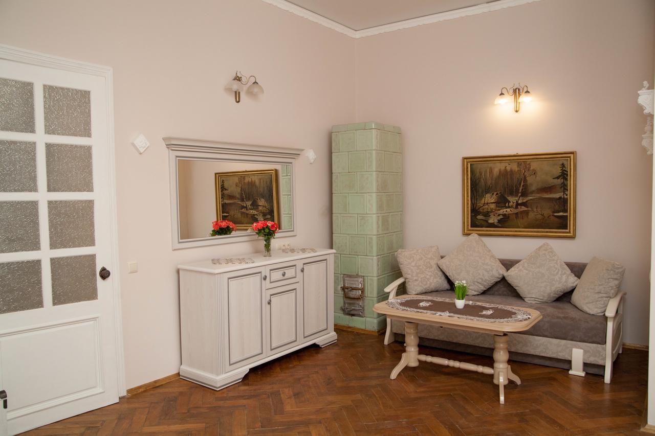 Luxury Lviv Apartment Bagian luar foto
