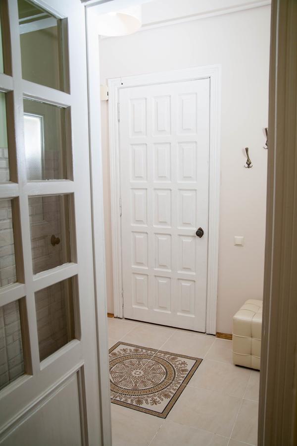 Luxury Lviv Apartment Bagian luar foto